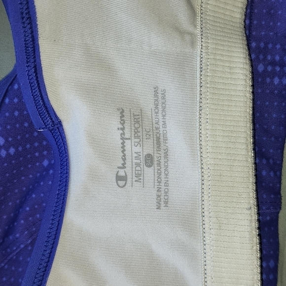 𝅺CHAMPION Sports Bra - Picture 3 of 3